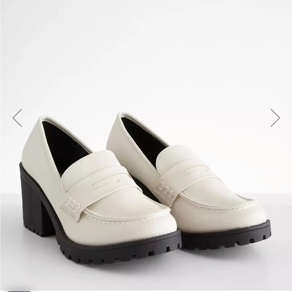 NWB Chunky Bone Heeled Penny Loafers